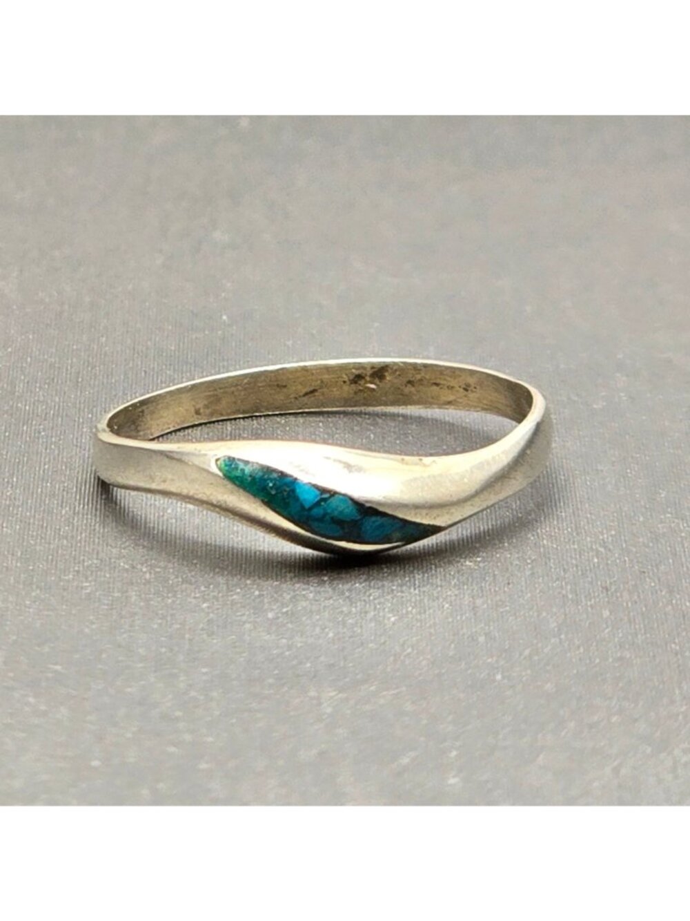 Vintage Sterling Silver Turquoise Chip Inlay Ring Set Birds & Wave Sizes 5 & 5.5 - Picture 4 of 13